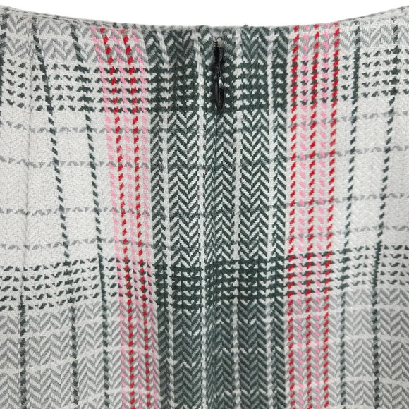 Talbots Straight Pencil Tweed Skirt Wool Gray Plaid Zip Lined Petite - Picture 3 of 5